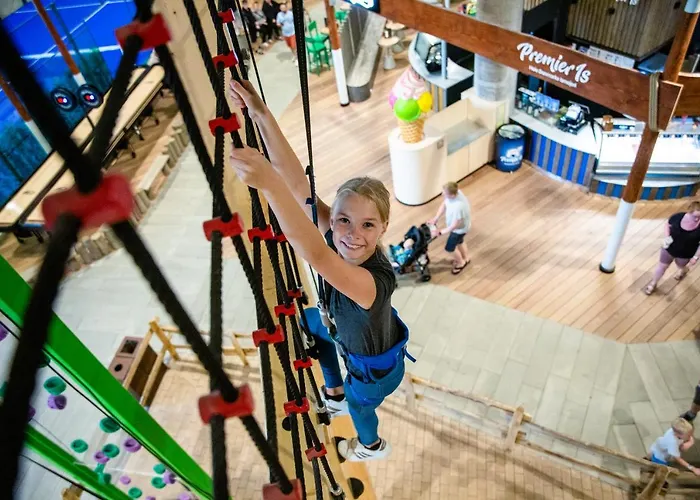 Lalandia База отдыха Сённервиг